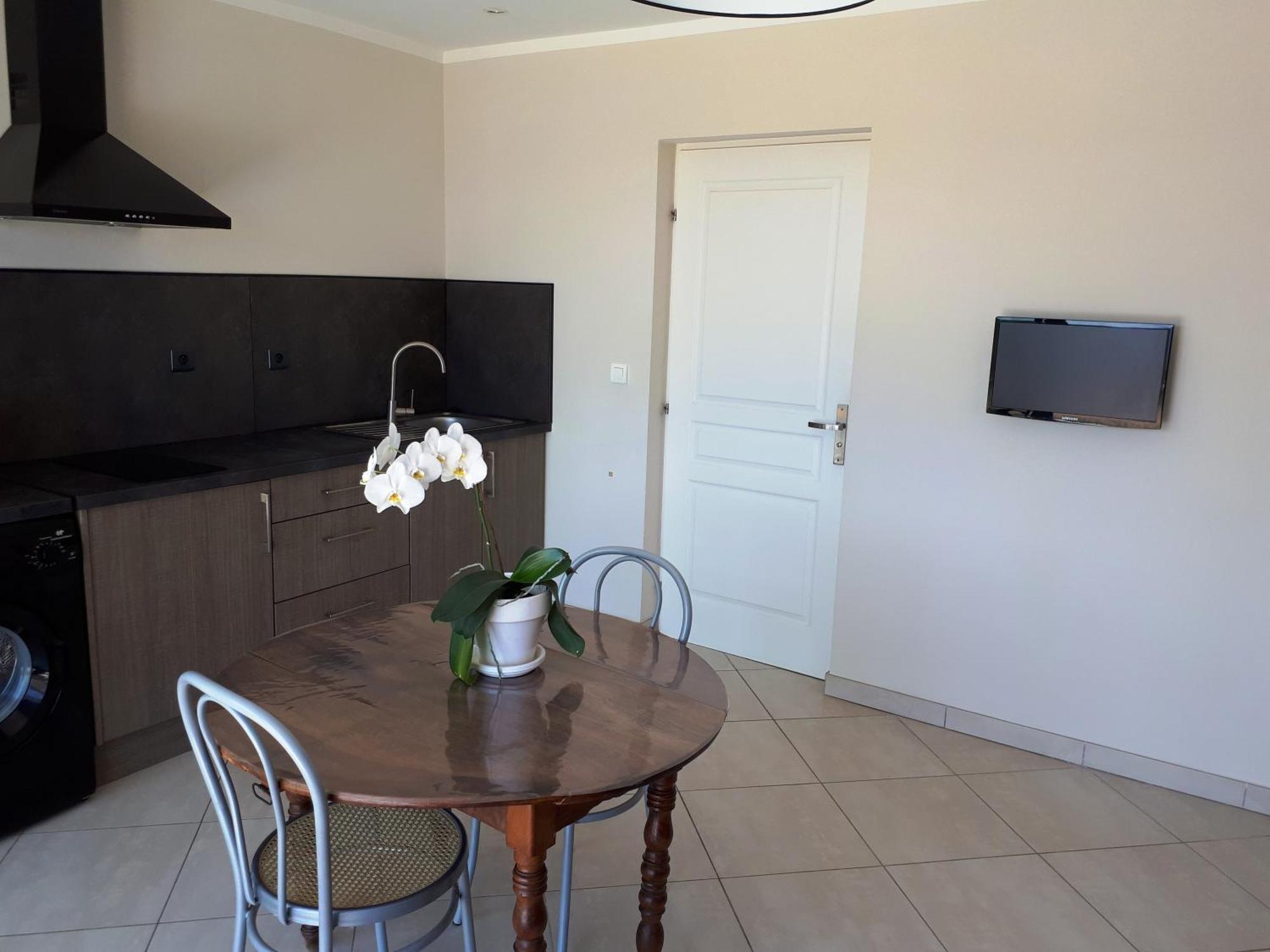 Appartement Vue Sur Mer Santa-Maria-di-Lota ภายนอก รูปภาพ